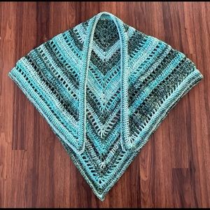 Summer Triangle Shawls